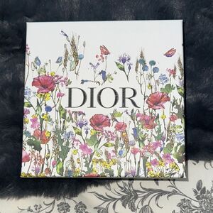 Dior spring 2023 Multicolor Floral Box